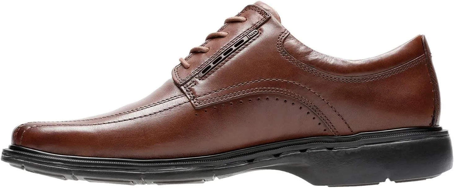 Clarks Men's Un.kenneth Lace-Up