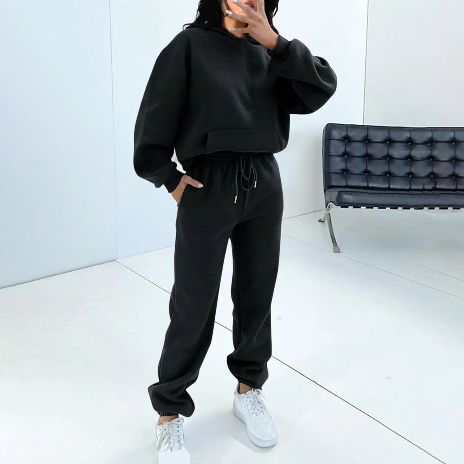 Lastesso Women Sweatsuits Sets Ultra-Soft Solid Sweatsuits Jogger Travel Track Suit Trendy Life Going Out Loungewear 2 Piece