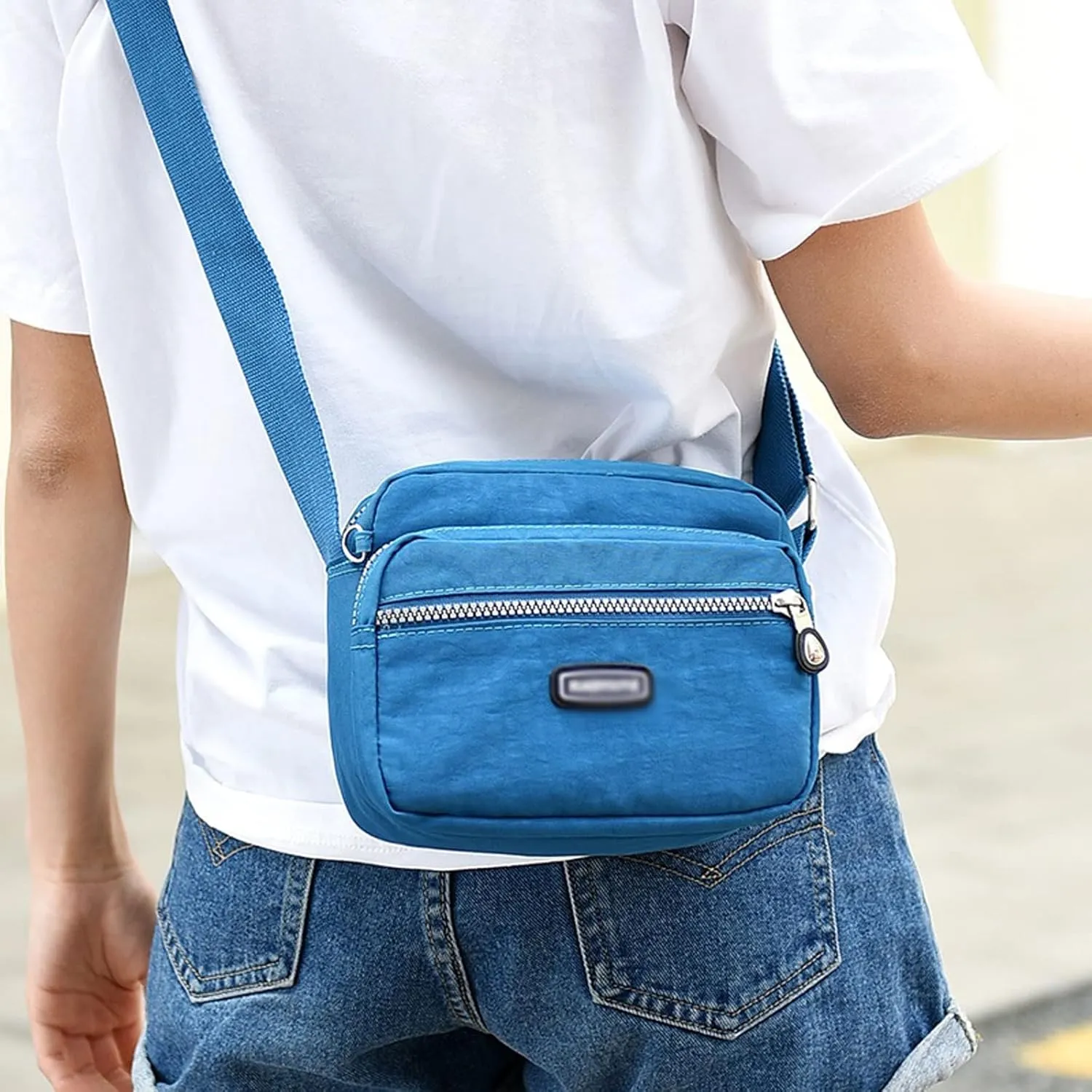 Shoulder Bags Female Small Messenger Bag Girls Shoulder Bags Women Crossbody Bag Casual Nylon Handbag(Brown)