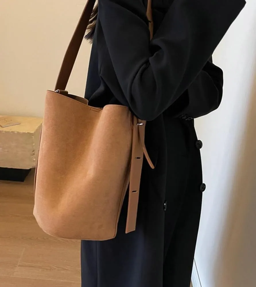 Suede Hobo Bags, Vegan Leather Shoulder Bag for Women Bucket Tote Fashion Designer Purse Handbag